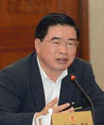 <b>集中精神管住风险大的食物</b>